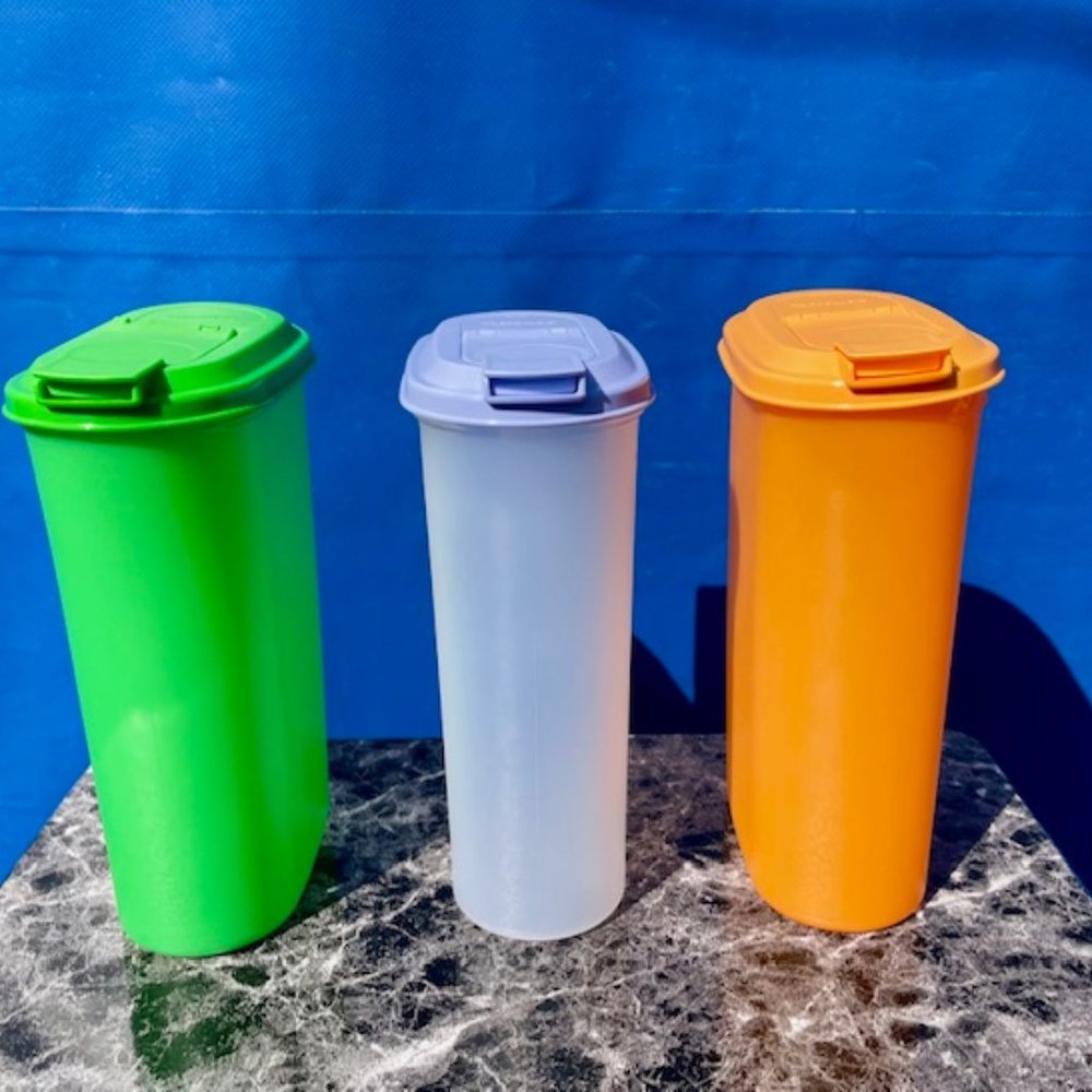 Tupperware Empressions Refrigerator Pitcher 2L Different Color   NEW